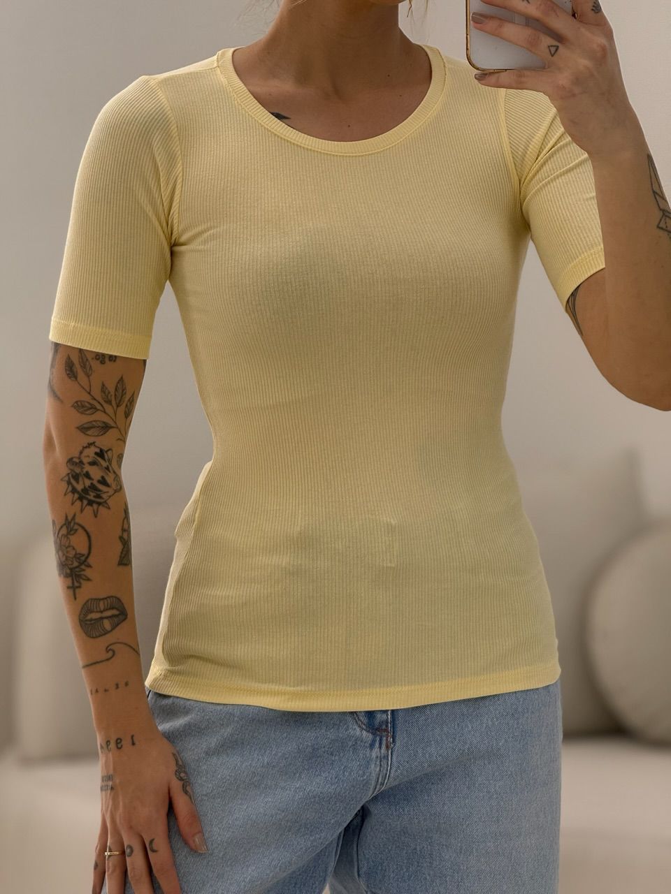 BLUSA ANANDA BASIC YELLOW BUTTER