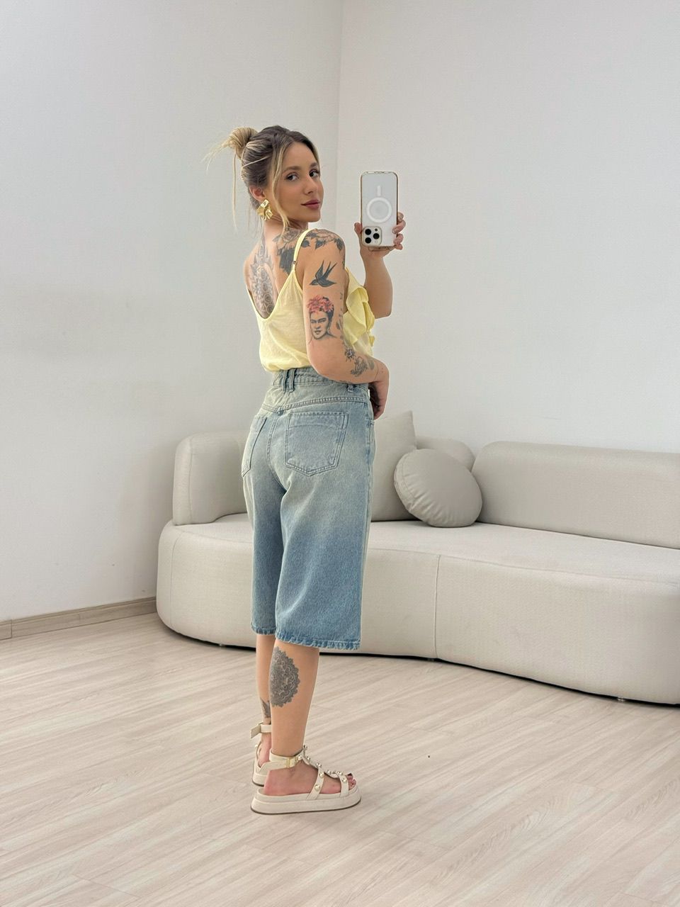 BLUSA TAIS ALÇA YELLOW BUTTER