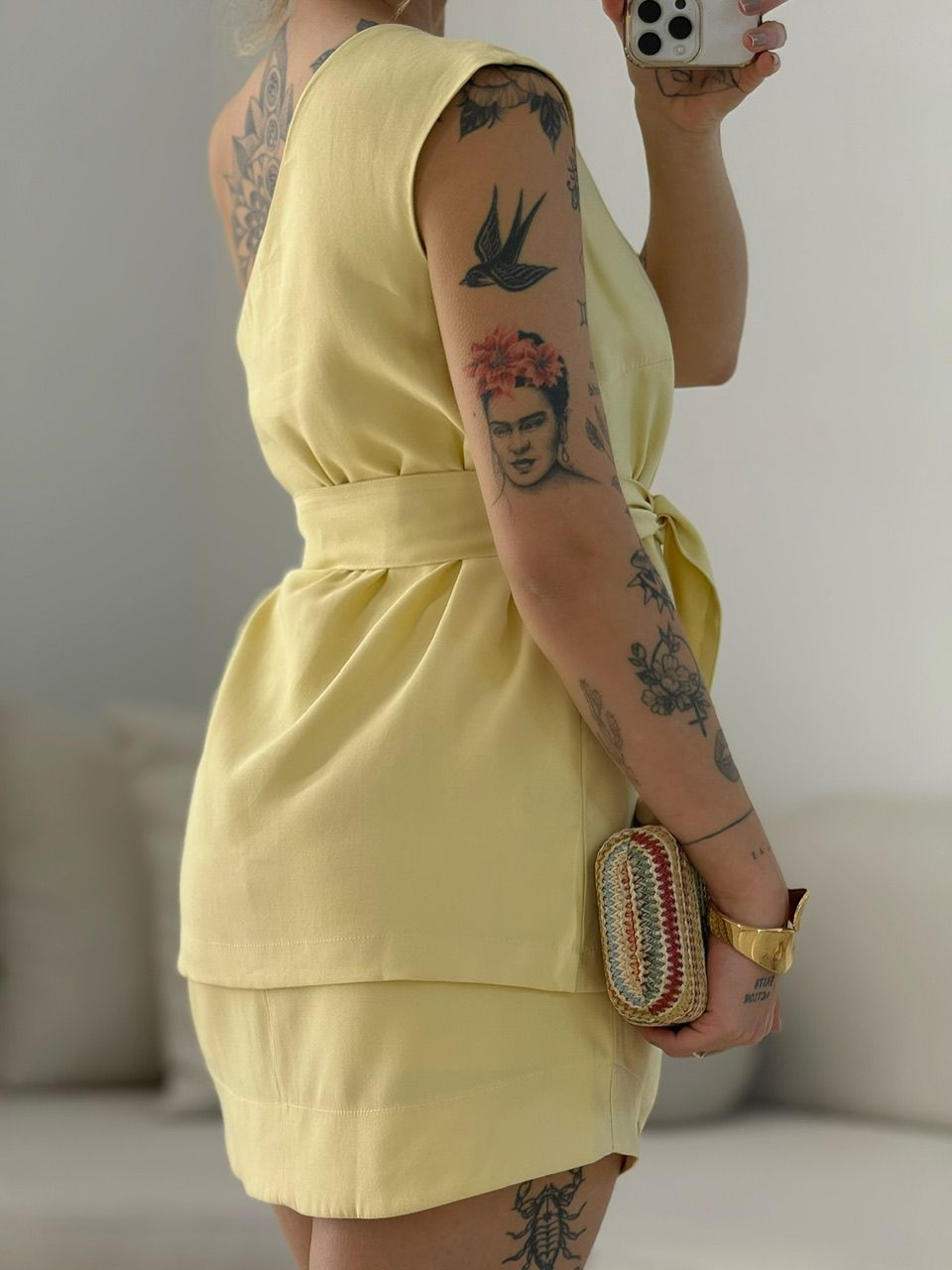 CONJUNTO ADRIANA NULA MANGA YELLOW BUTTER