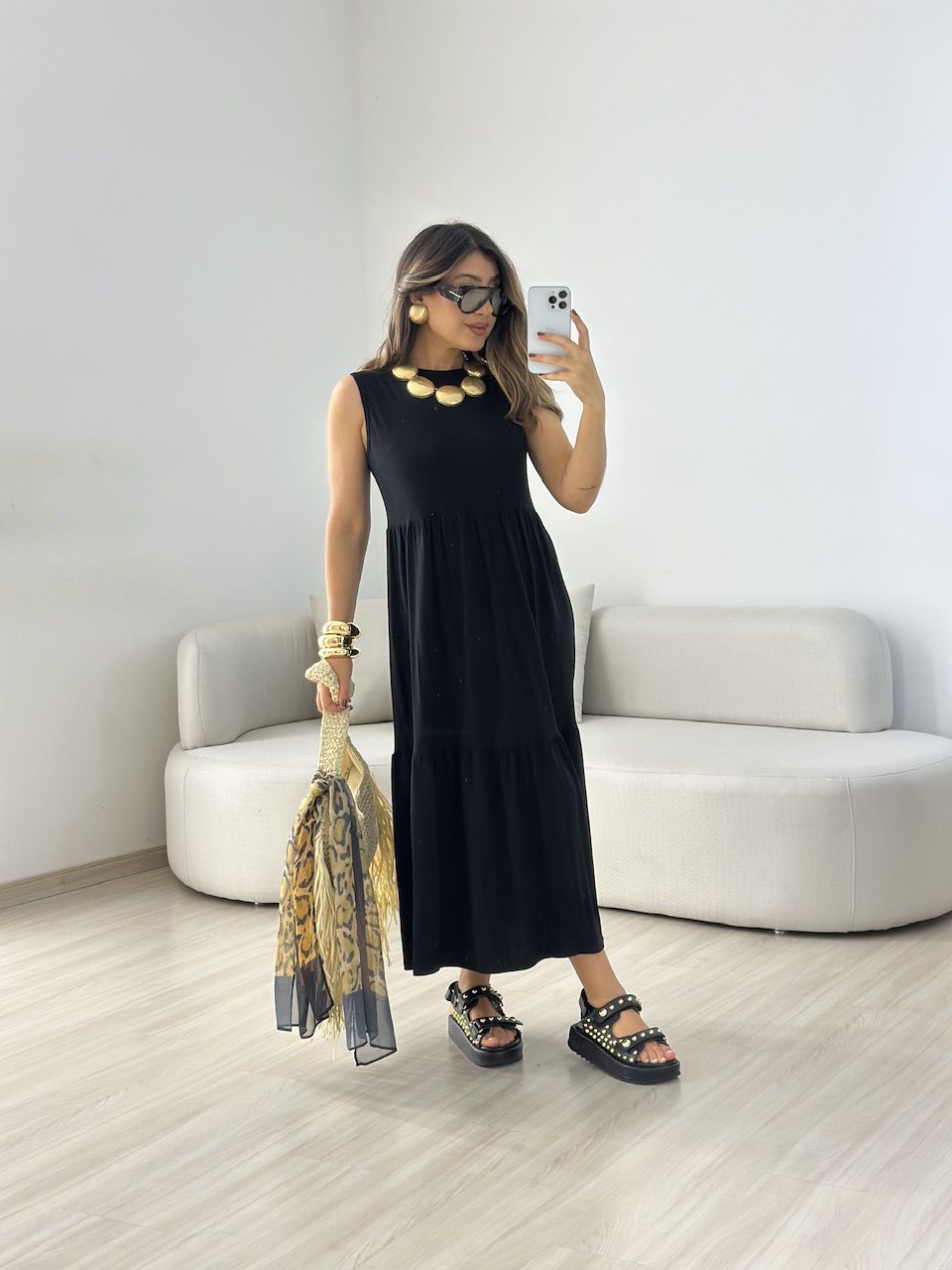 VESTIDO GILDA CAVADO preto