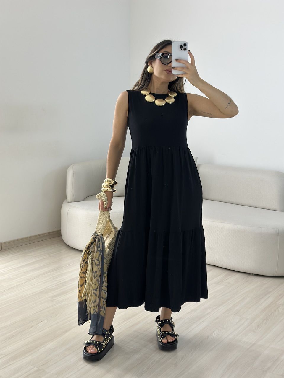 VESTIDO GILDA CAVADO preto