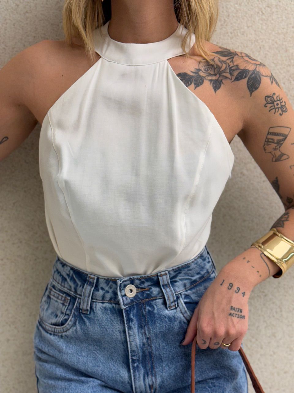 BLUSA LEONORA FRENTE ÚNICA OFF