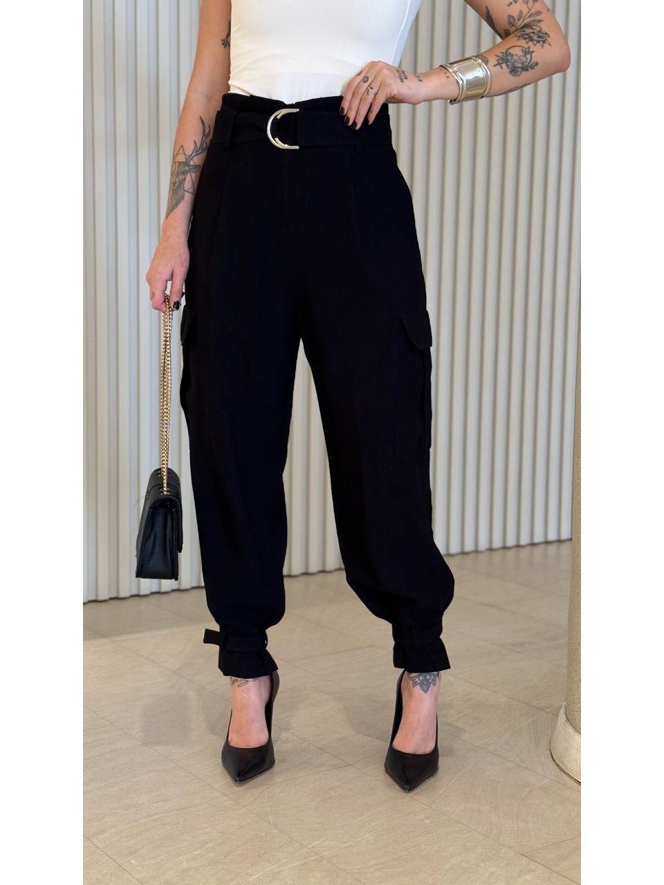 CALÇA SOLANGE CARGO PRETO