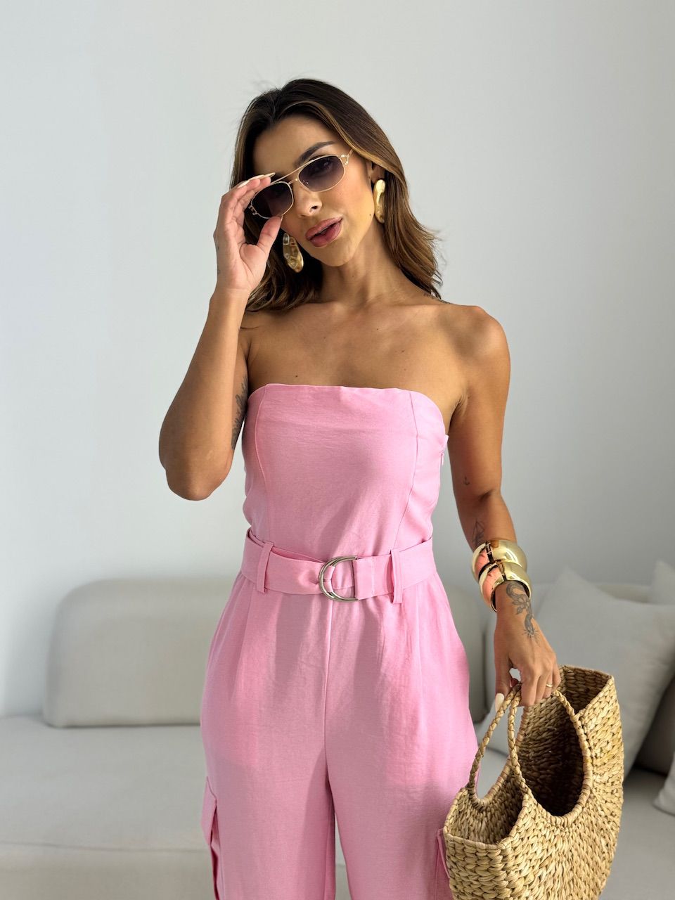 MACACÃO DALILA TOMARA QUE CAIA ROSA