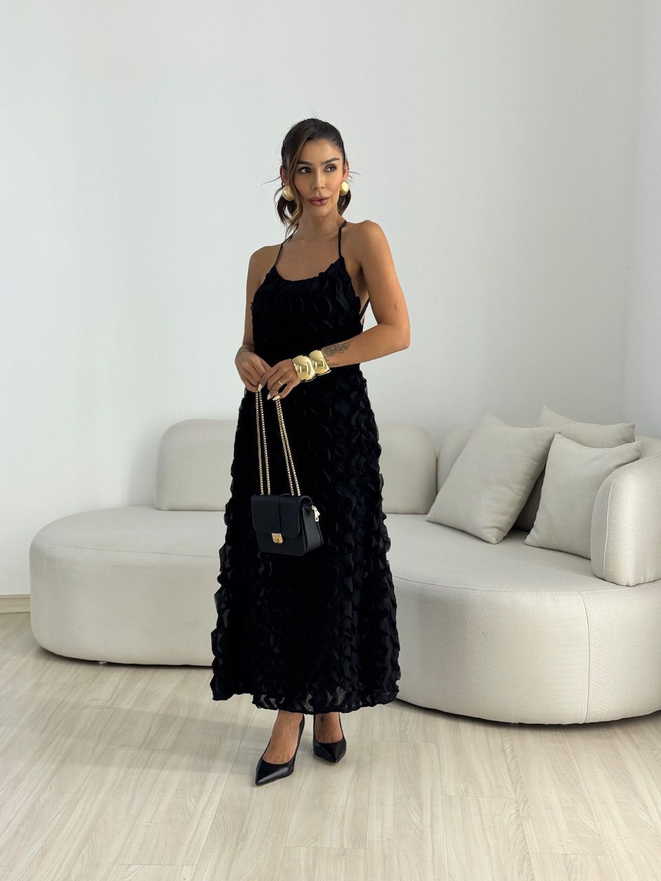 VESTIDO MATILDA TEXTURIZADO PRETO - 0069030032 - CAROLLA FERRARO