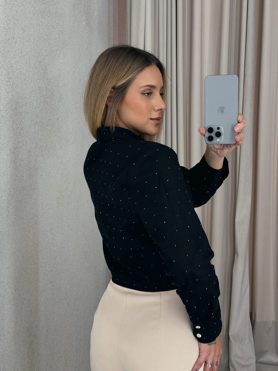 CAMISA BRILHO CROPPED PRETA