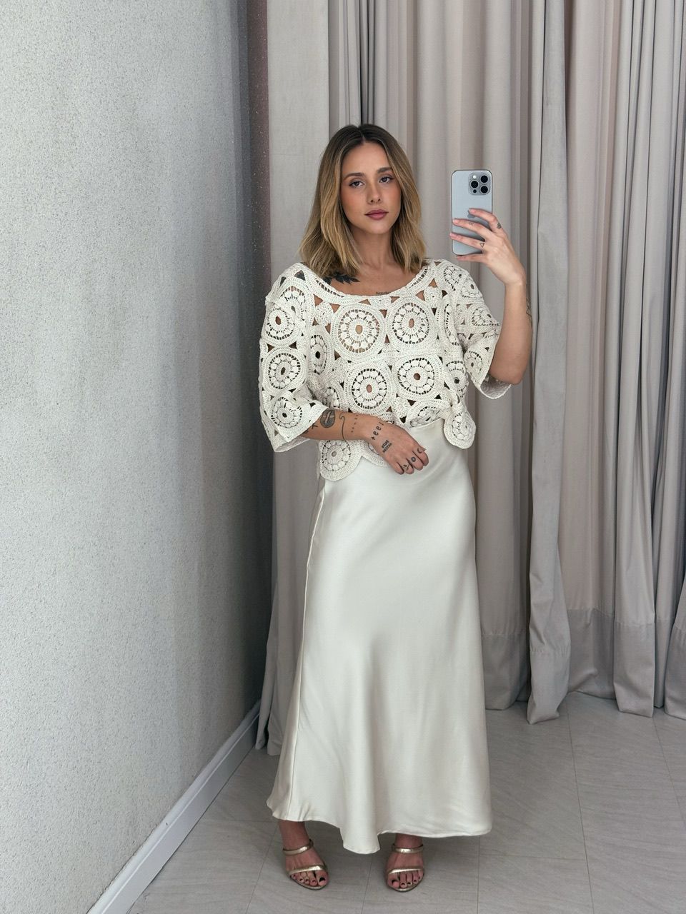 CROPPED BETINA CROCHÊ CRU