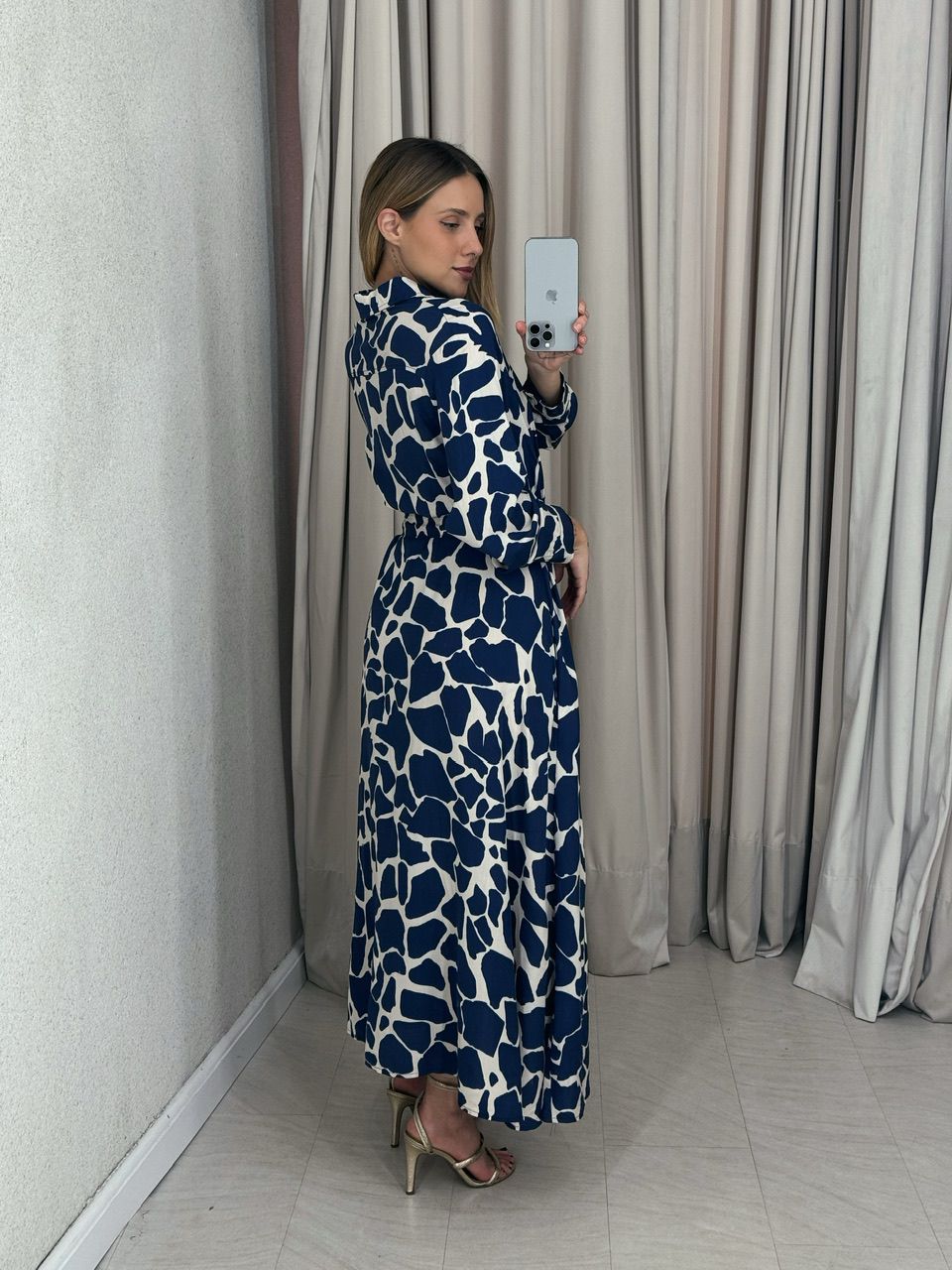 VESTIDO MARISA BOTÕES AZUL