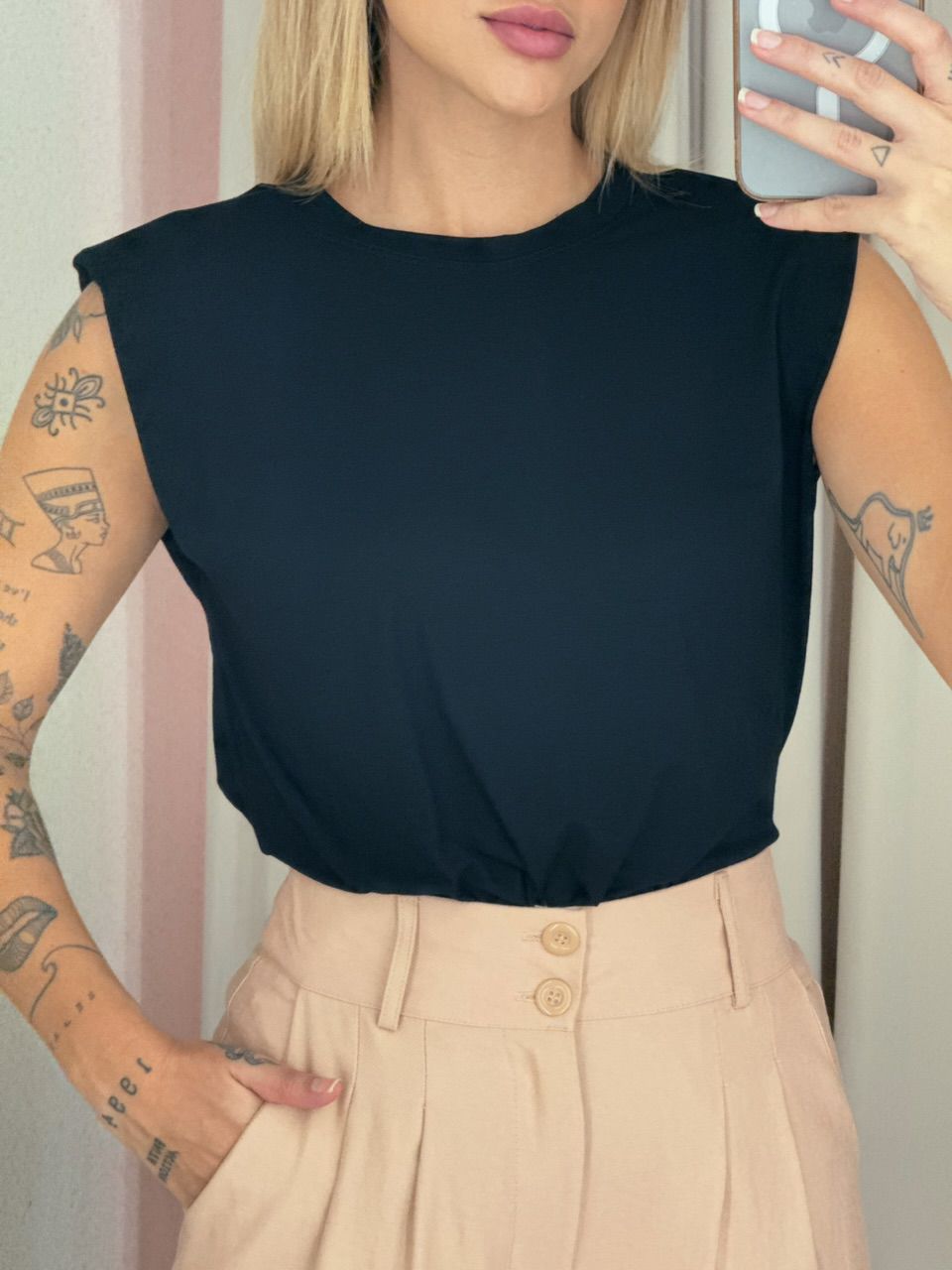 BLUSA ODETTE MUSCLE PRETA