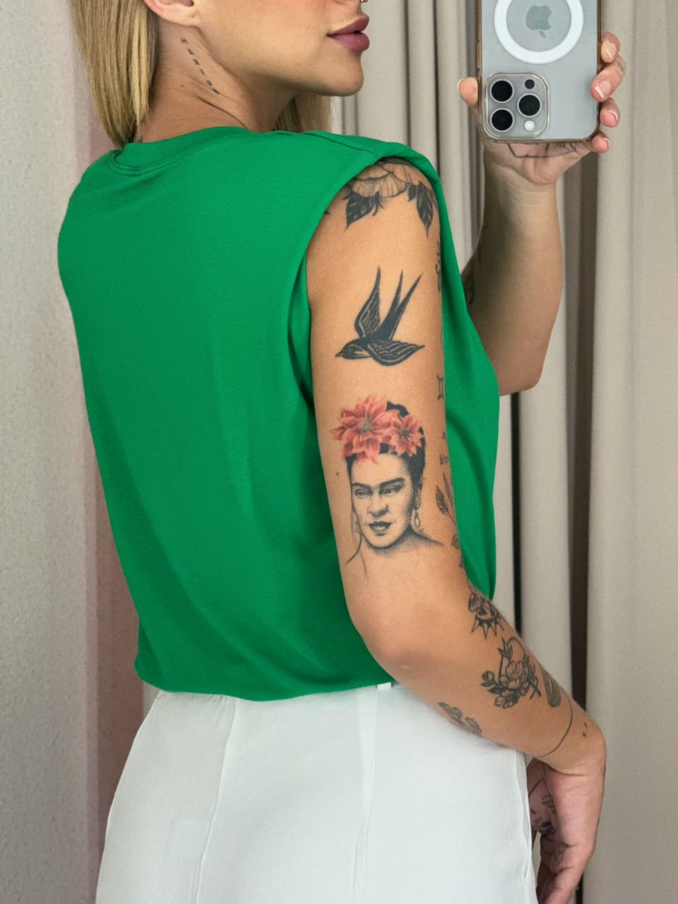 BLUSA ODETTE MUSCLE VERDE