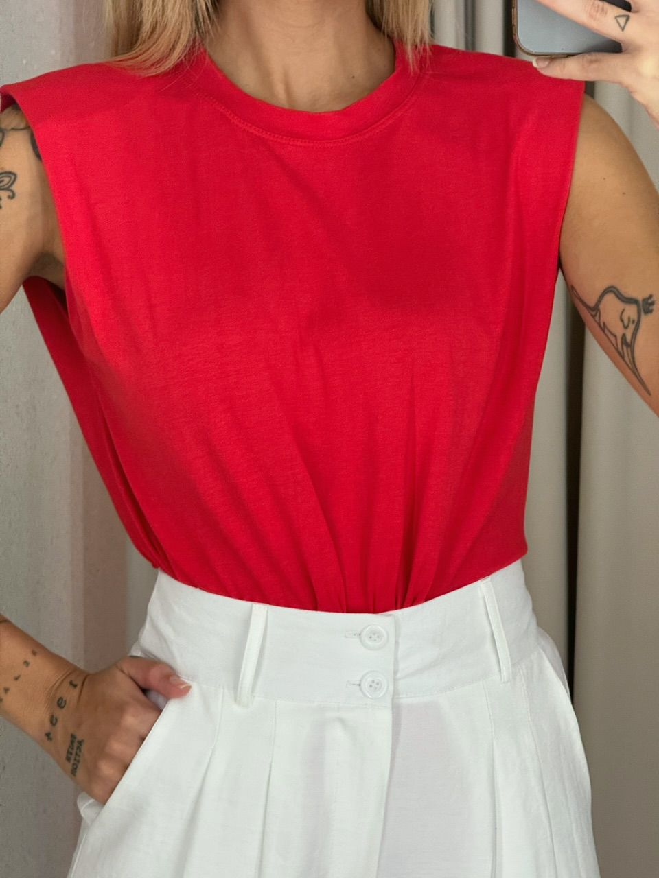 BLUSA ODETTE MUSCLE VERMELHA