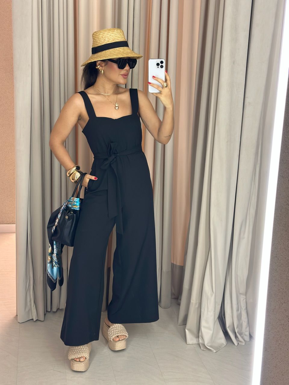 MACACÃO ADELINE BOLSO PRETO - 0059360032 - CAROLLA FERRARO