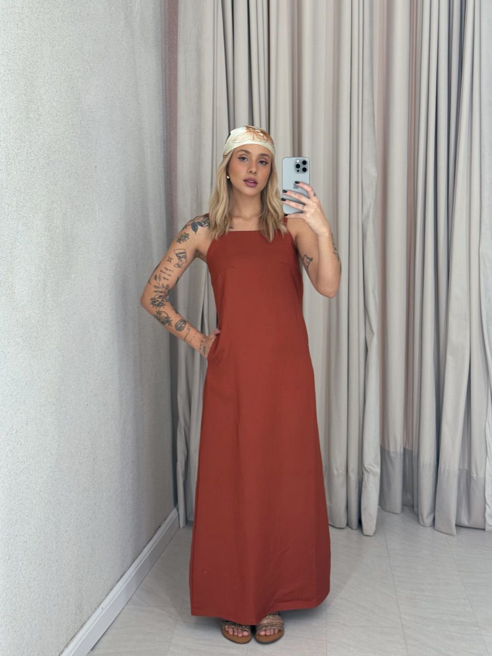 VESTIDO MAURA ALÇA TERRA COTA - 0061190235 - CAROLLA FERRARO
