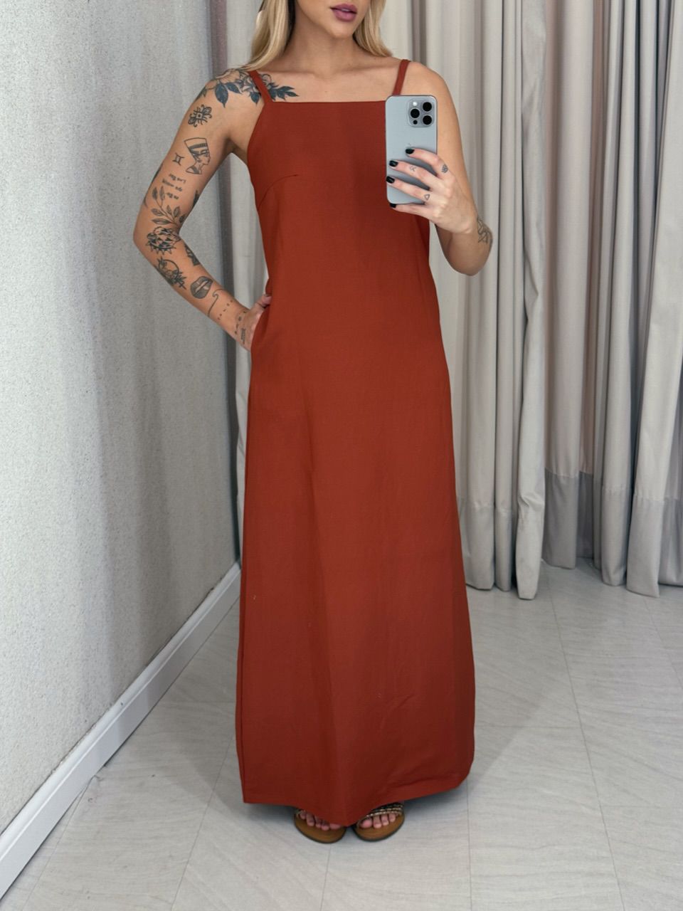 VESTIDO MAURA ALÇA TERRA COTA