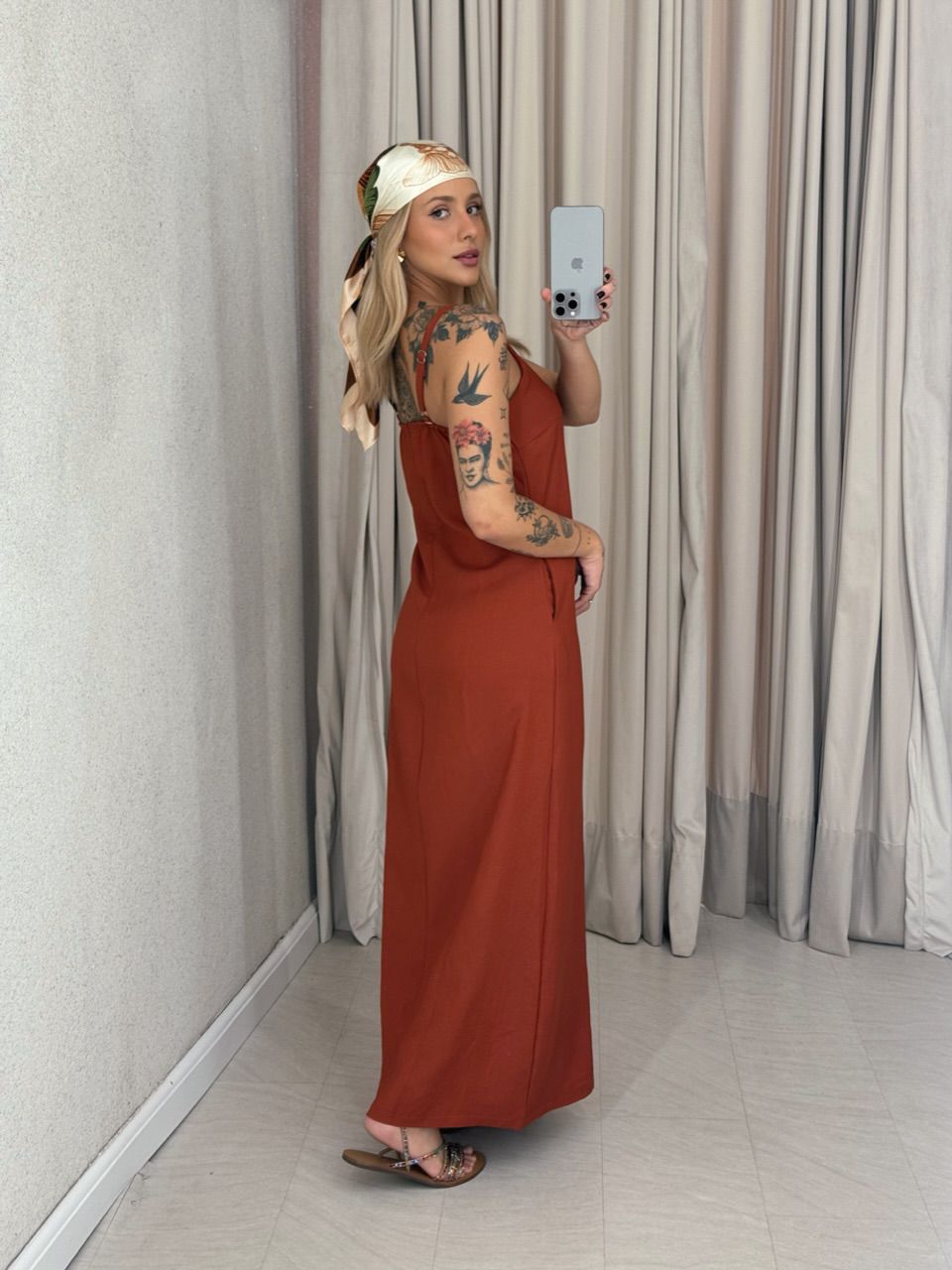 VESTIDO MAURA ALÇA TERRA COTA