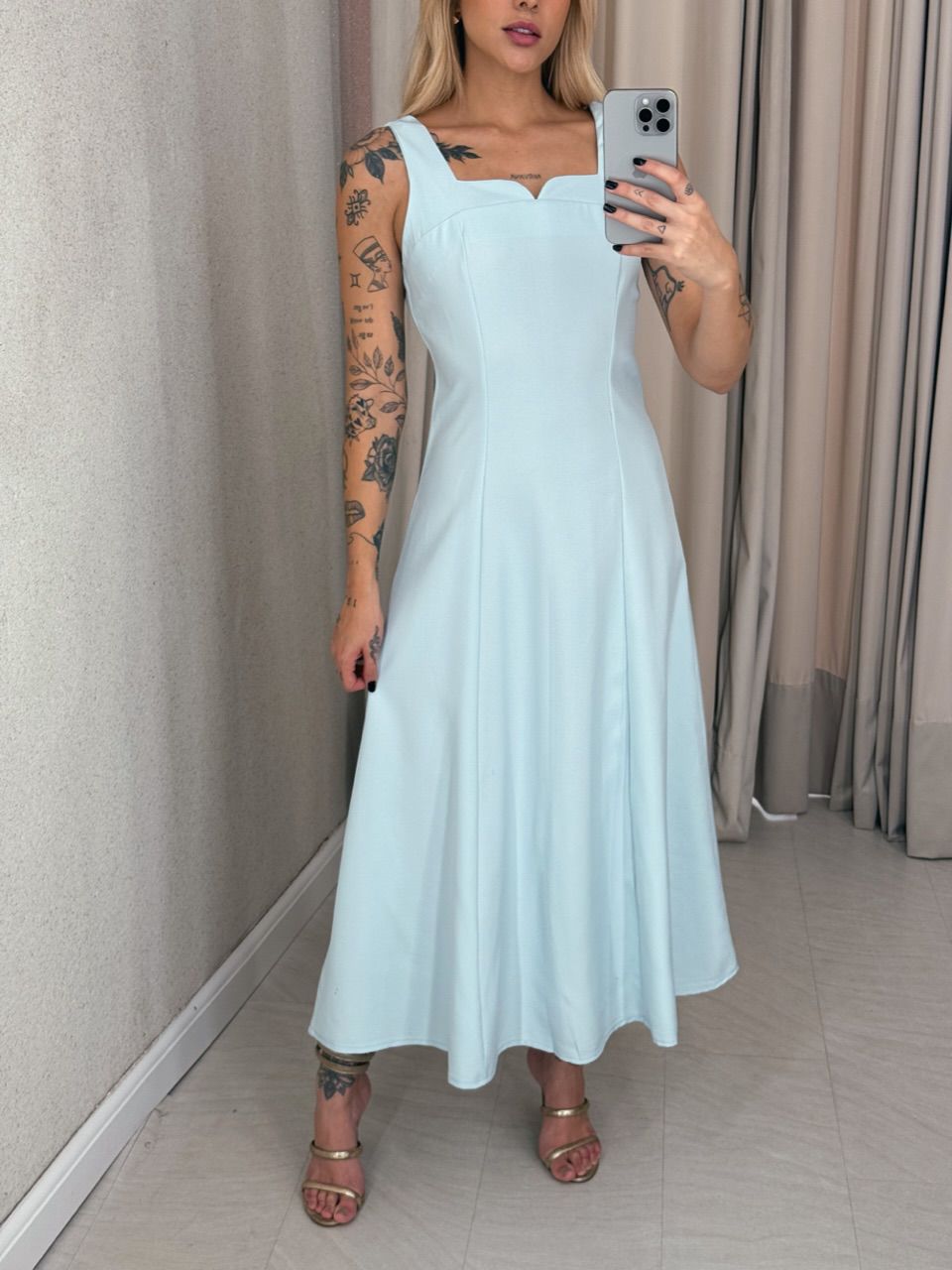 VESTIDO RAQUEL MIDI AZUL