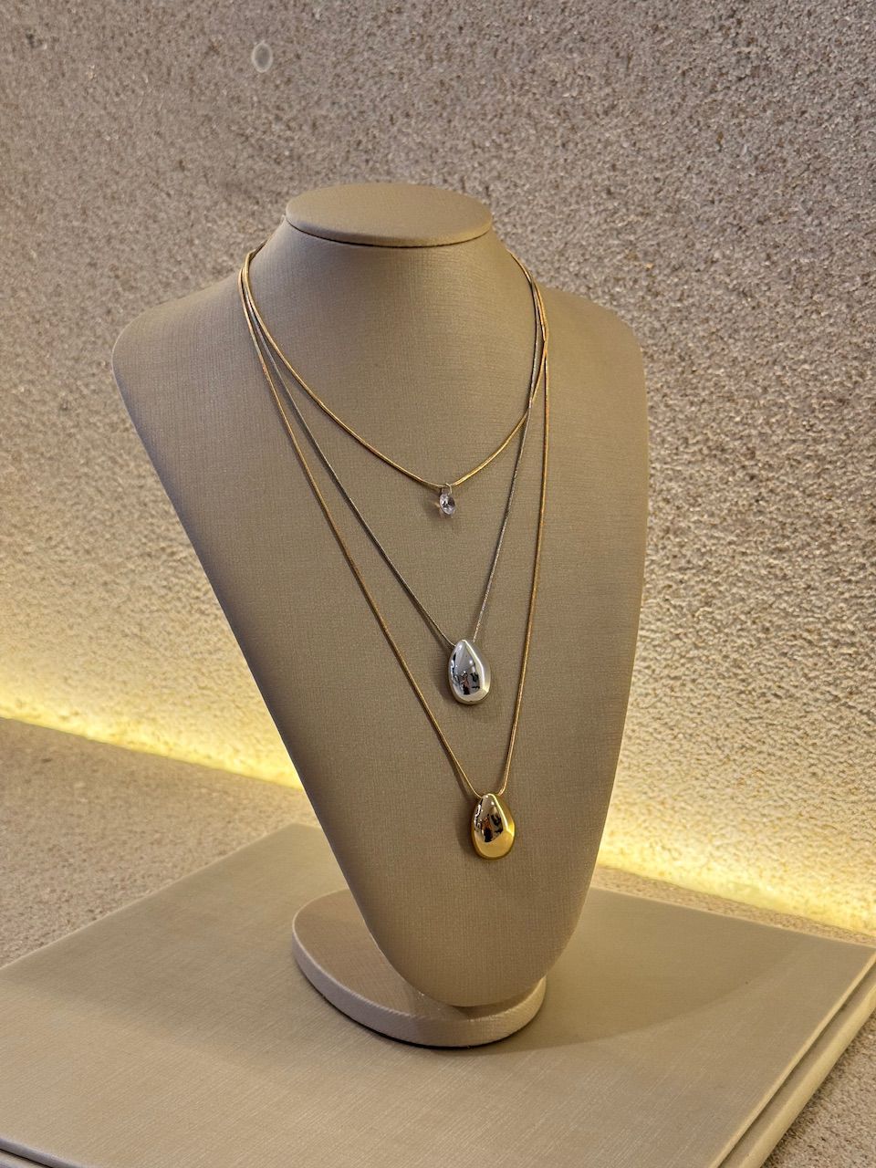 MIX COLAR PONTO DE LUZ DOURADO E PRATA