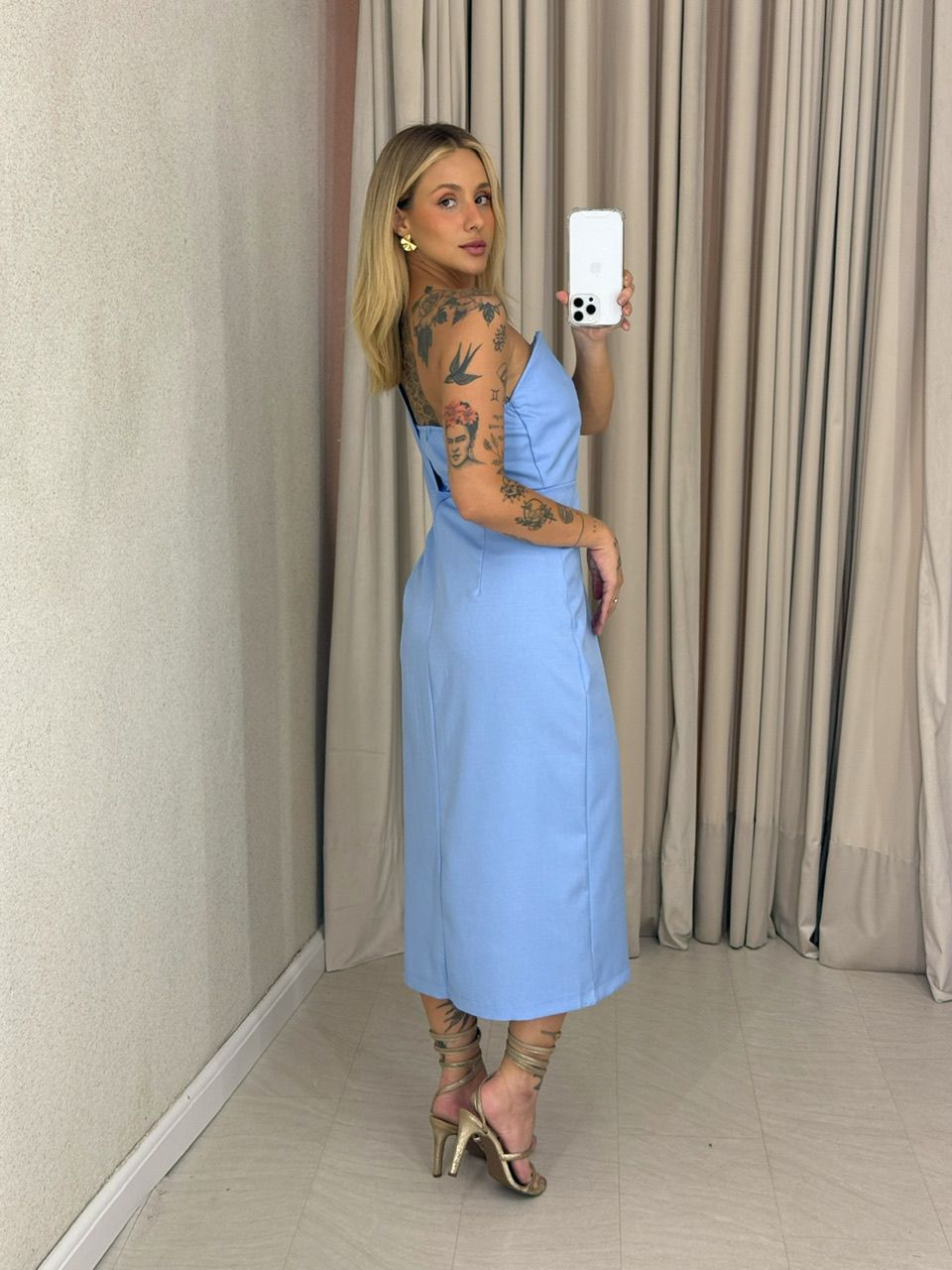 VESTIDO MICHELE NULA MANGA BABY BLUE