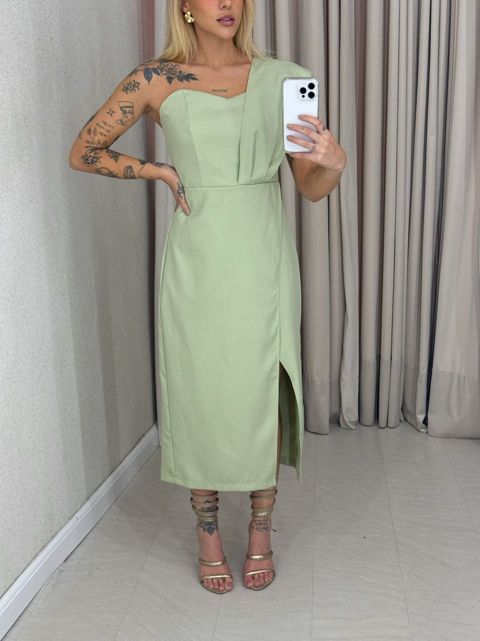 VESTIDO MICHELE NULA MANGA PISTACHE