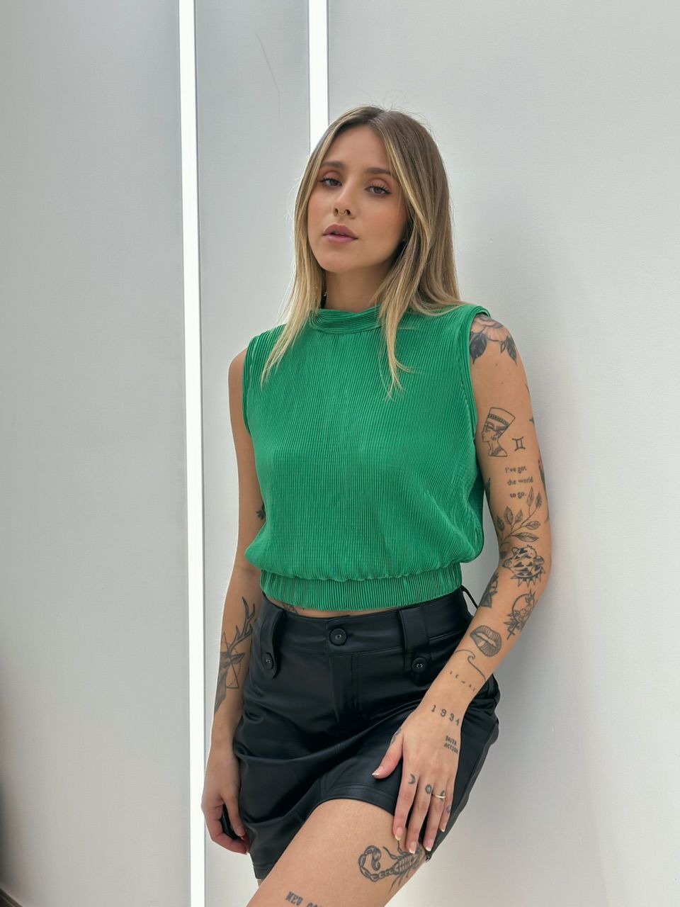 BLUSA RAFA PLISSADA VERDE