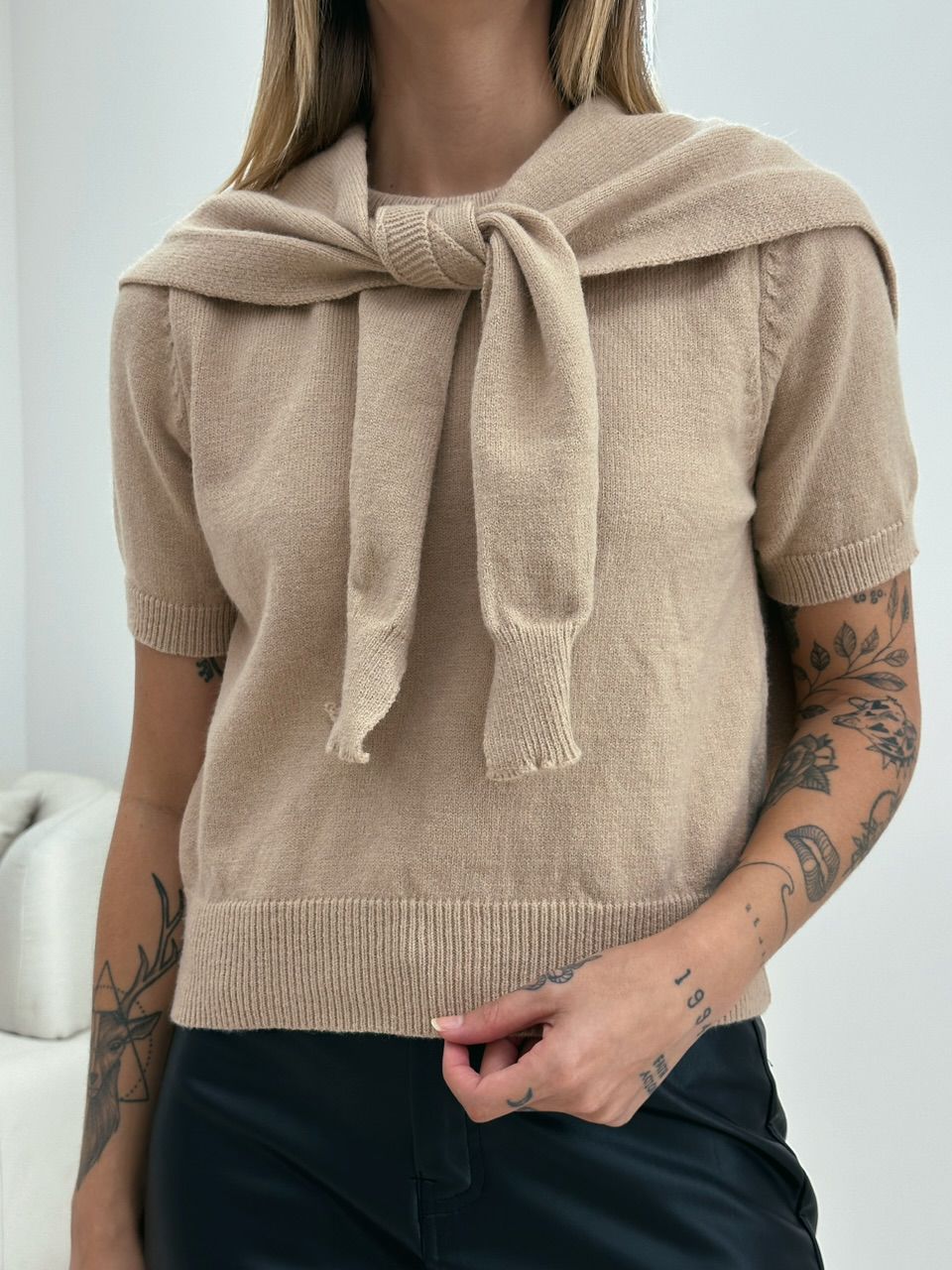 BLUSA TRICOT C/ SOBREPOSÇÃO NUDE