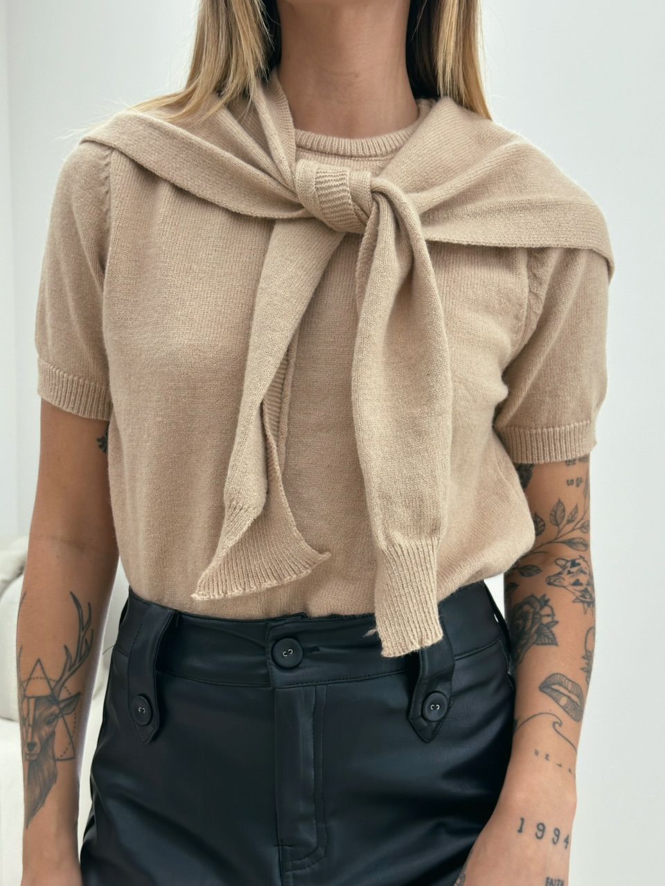 BLUSA TRICOT C/ SOBREPOSÇÃO NUDE