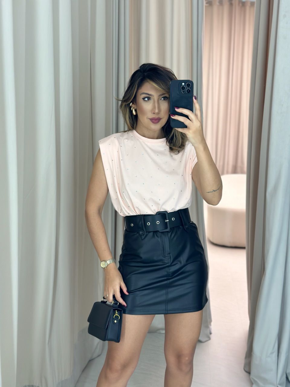 SAIA SARA COURO FAKE PRETA