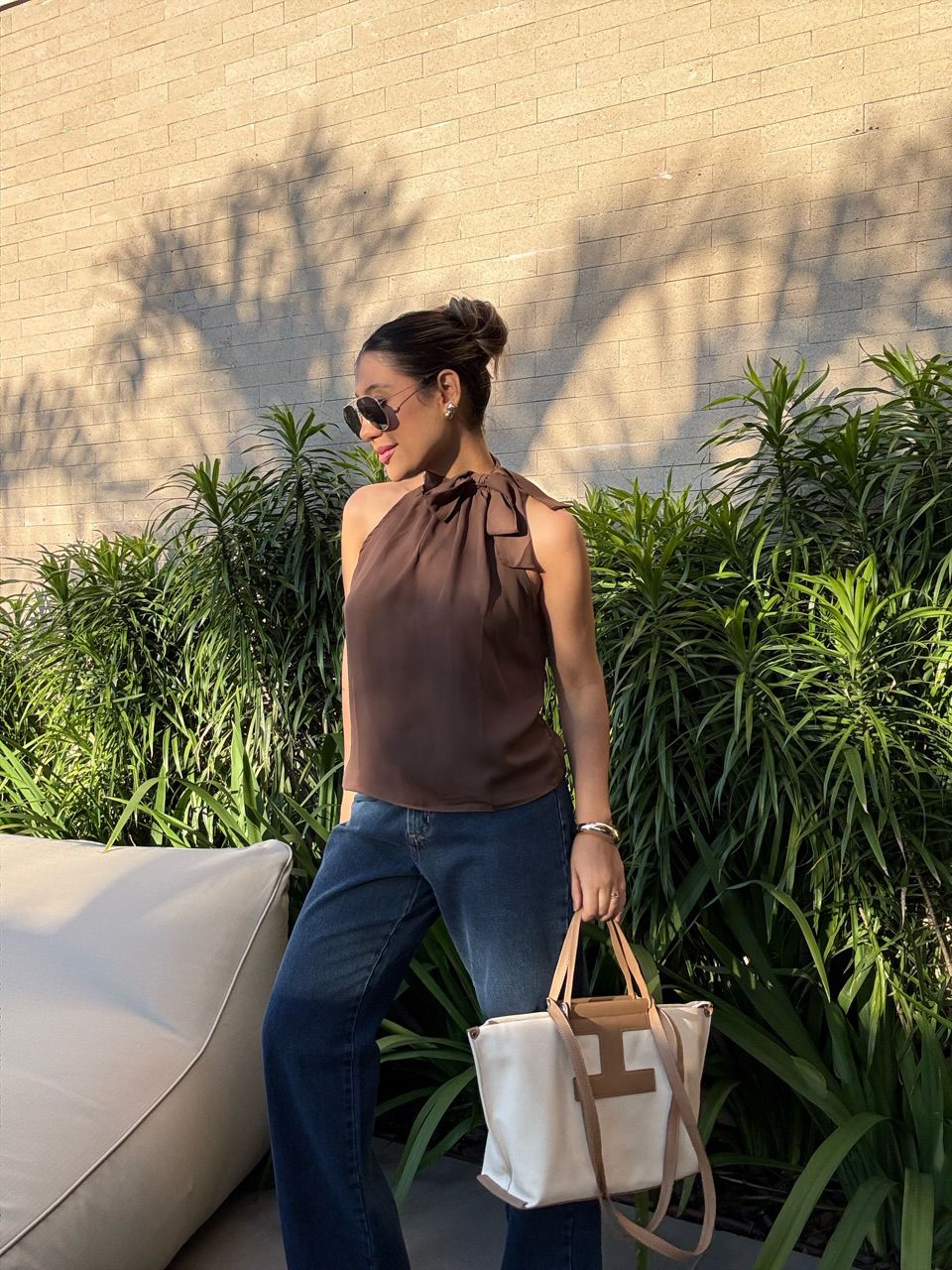 BLUSA KEROLYN. CAVADA MARROM