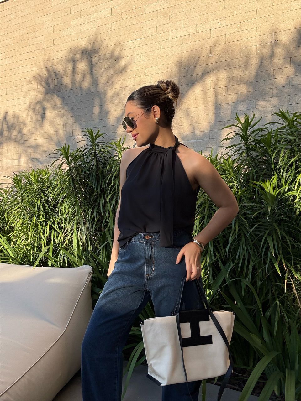 BLUSA KEROLYN. CAVADA PRETA