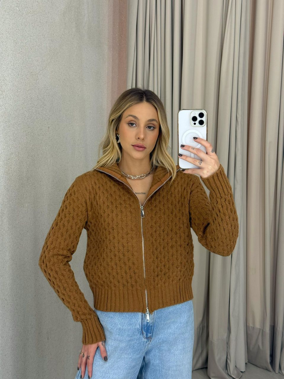 SUÉTER BÁRBARA ZÍPER CARAMELO