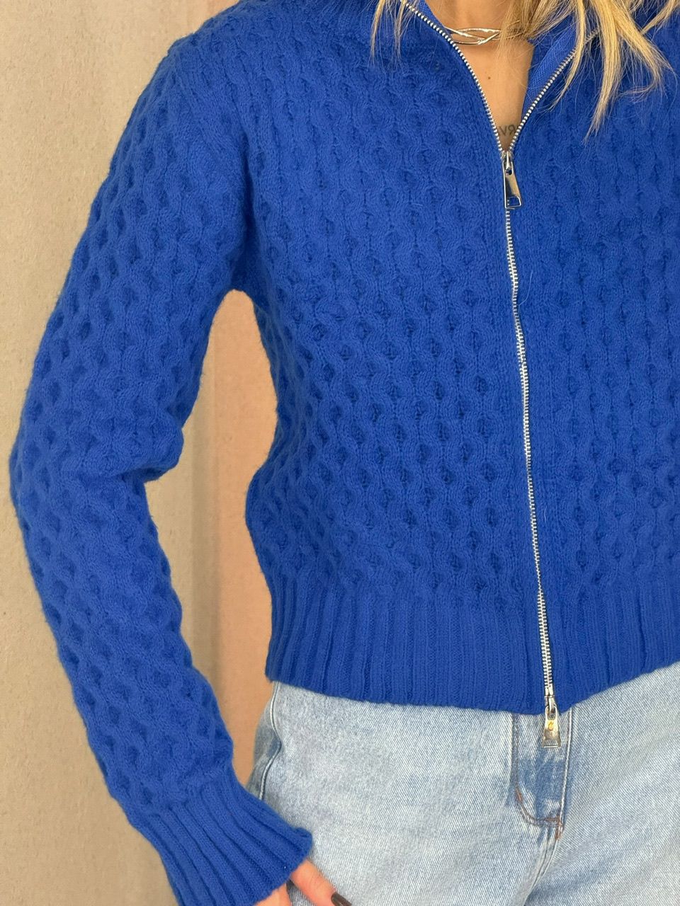 SUÉTER BÁRBARA ZÍPER AZUL BIC