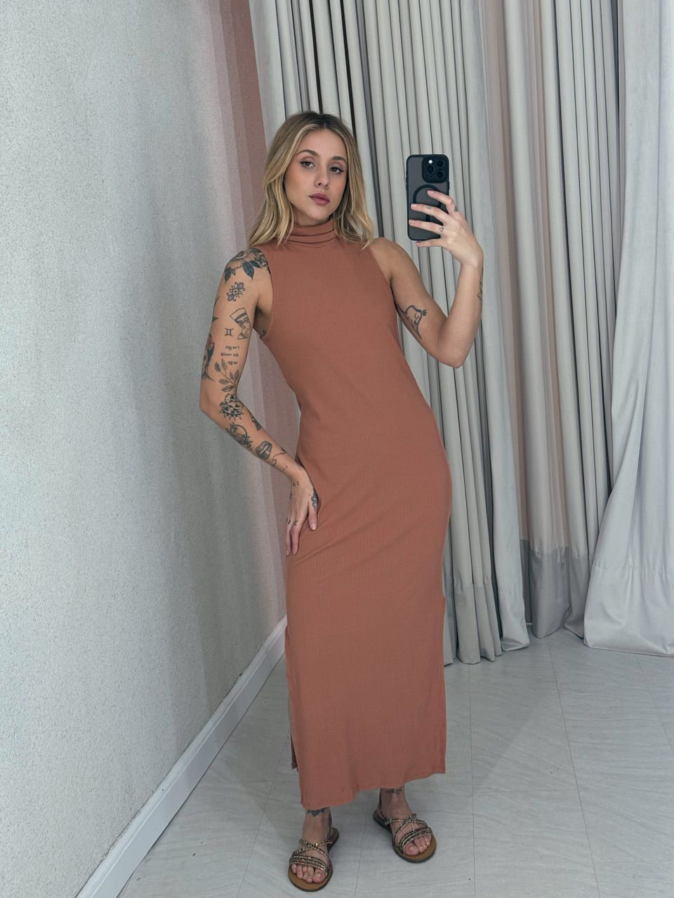 VESTIDO NAYLA CAVADO CAPUCCINO 