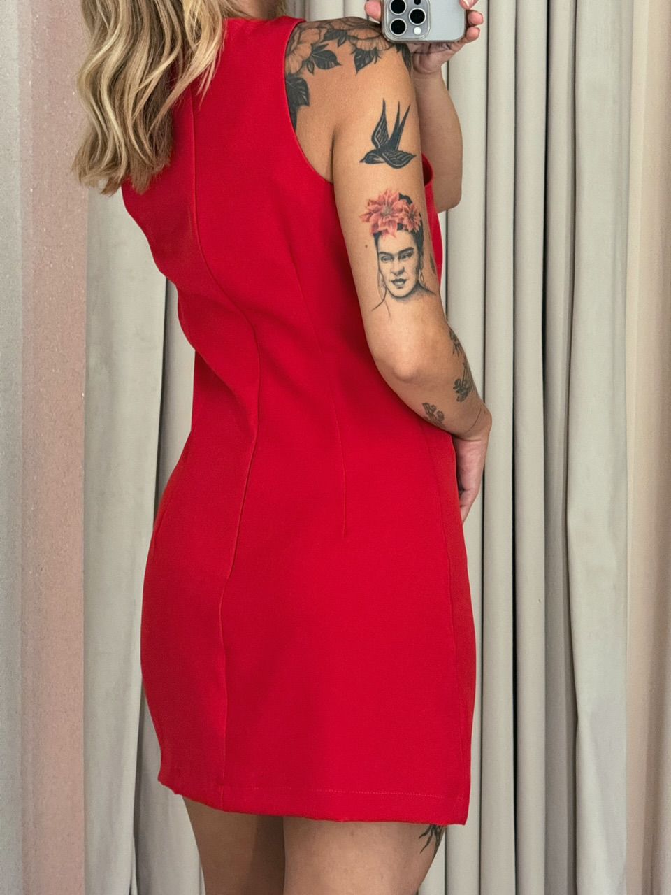 VESTIDO DAY 02 CURTO VERMELHO