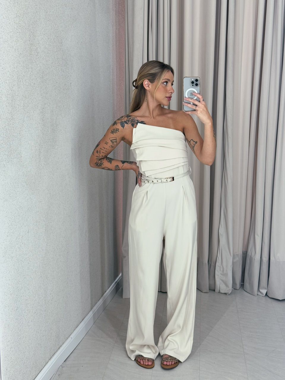 MACACÃO CARLA BUSTO DRAPEADO NUDE - 0059390049 - CAROLLA FERRARO