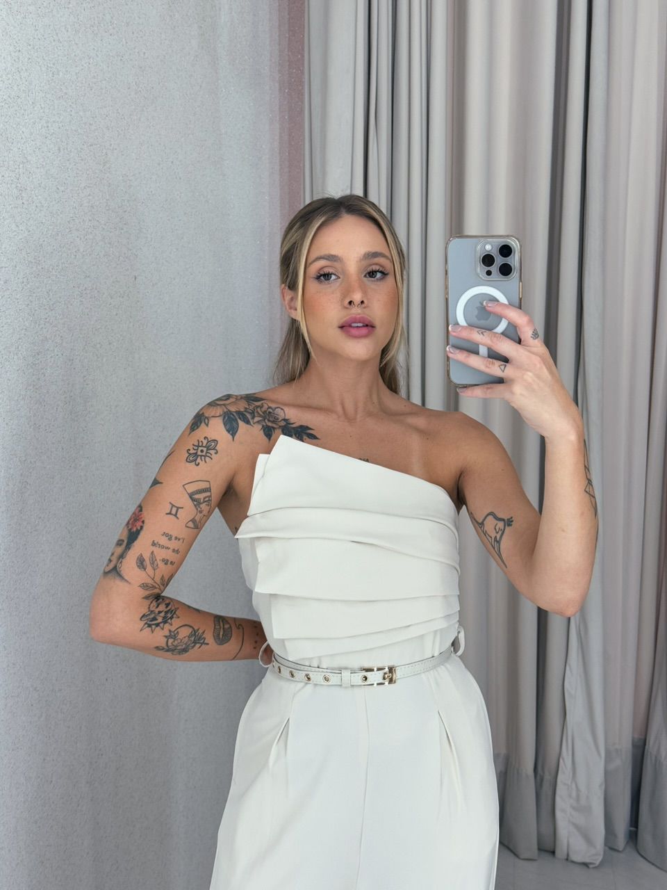 MACACÃO CARLA BUSTO DRAPEADO NUDE