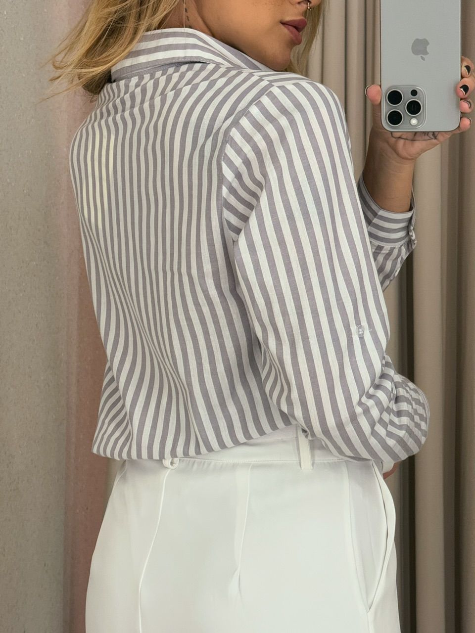 CAMISA DÉBORA LISTRADA Cinza
