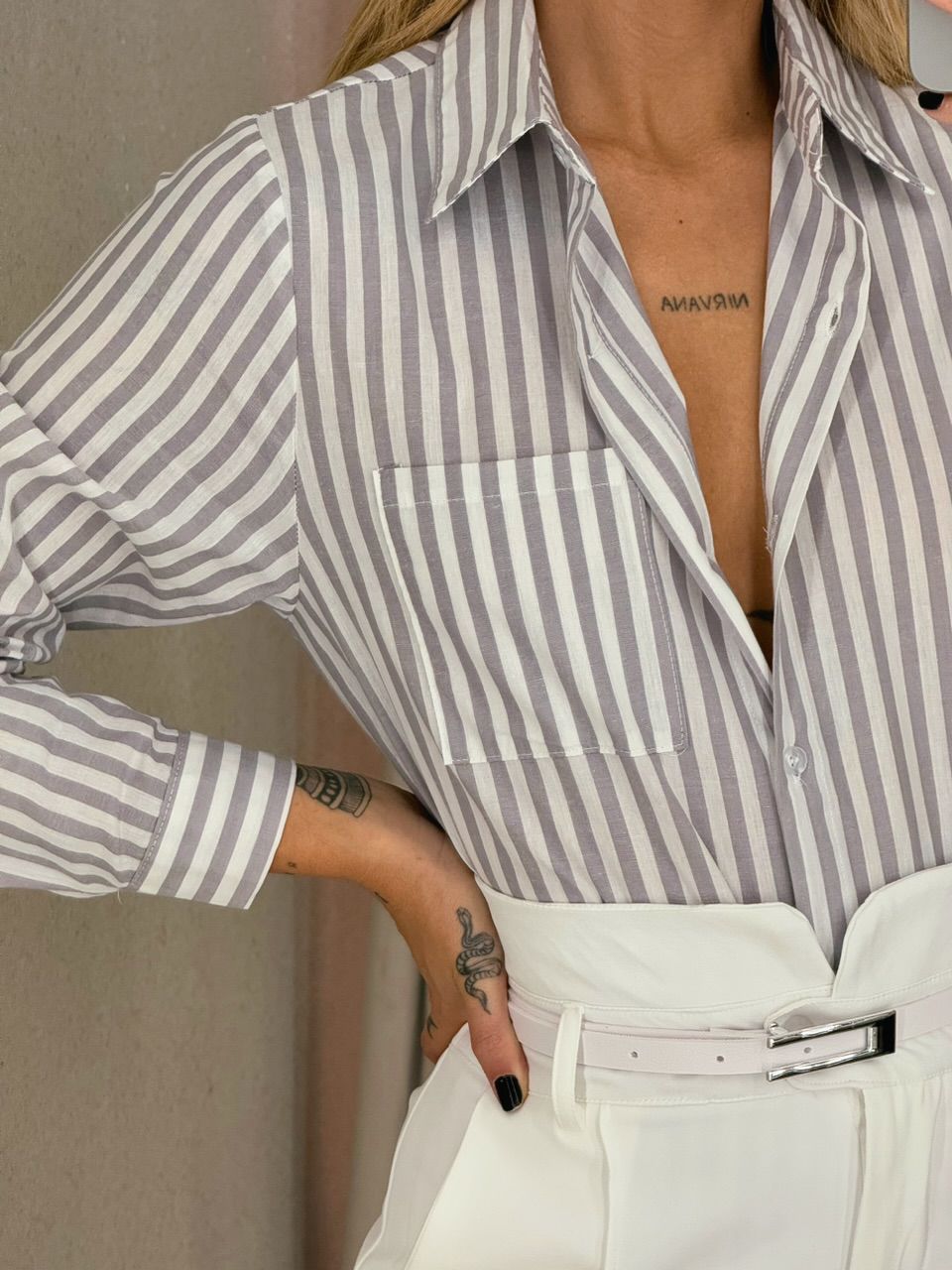 CAMISA DÉBORA LISTRADA Cinza