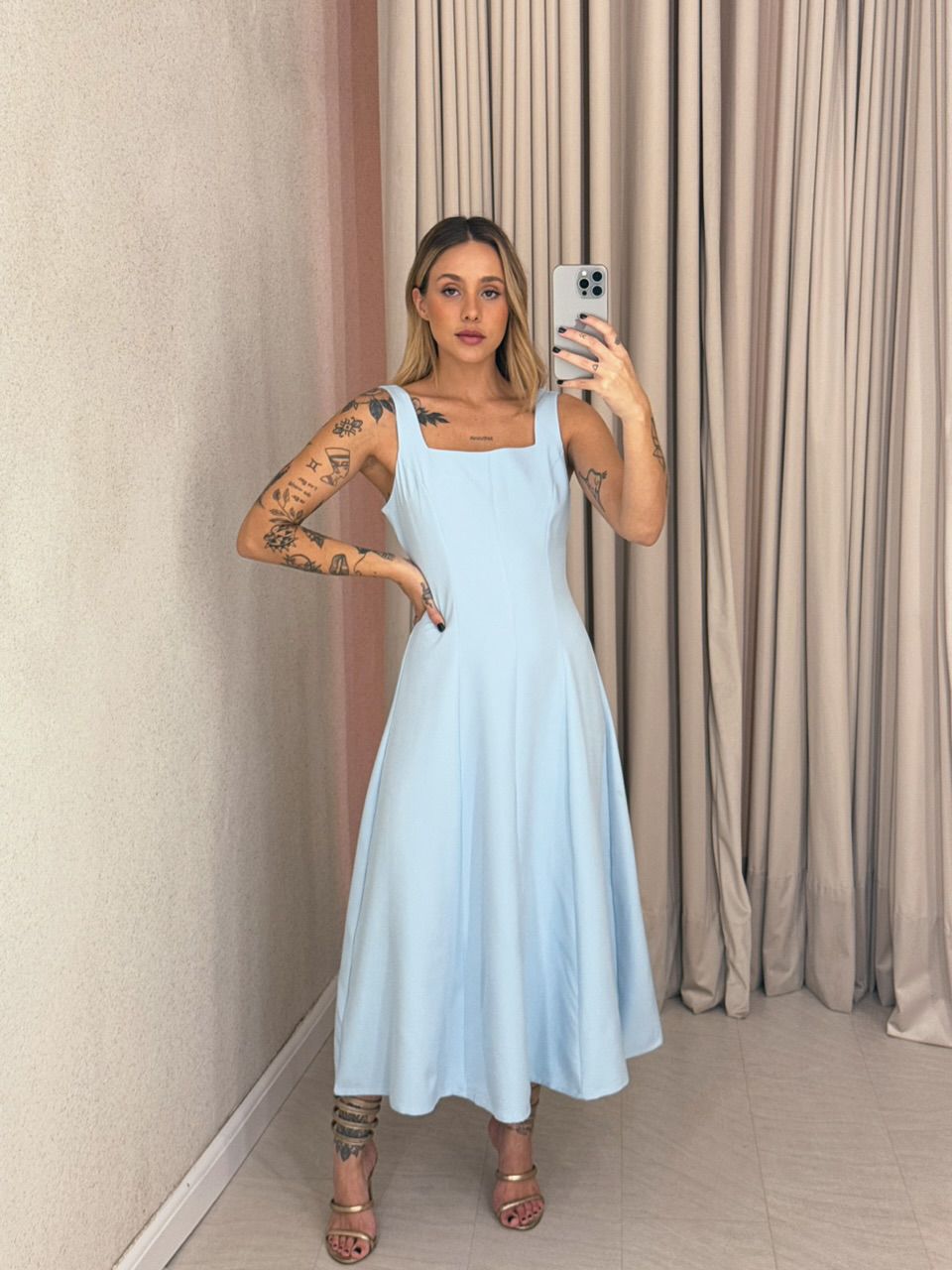 VESTIDO CAROLINE MIDI Azul Claro