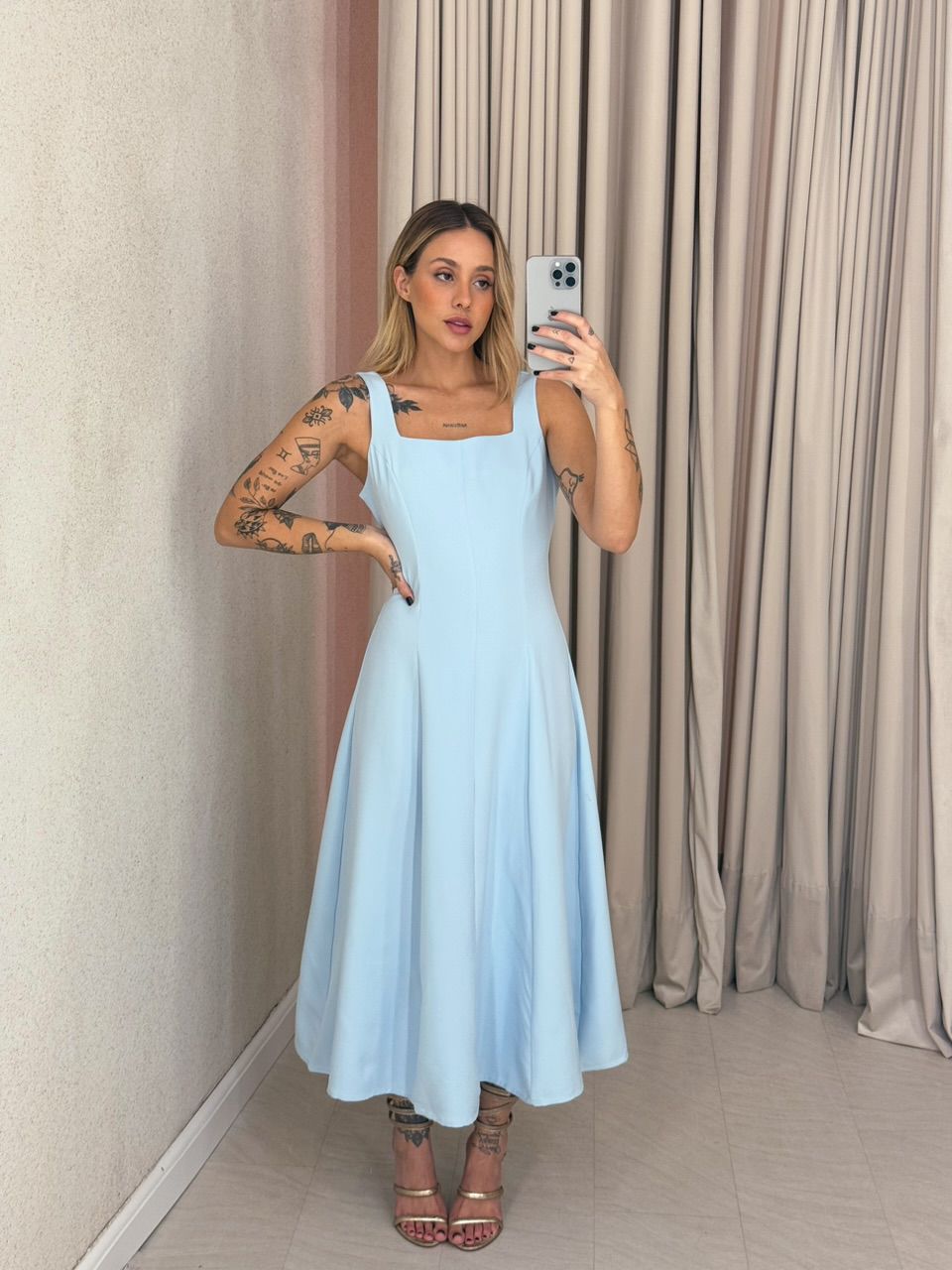 VESTIDO CAROLINE MIDI Azul Claro
