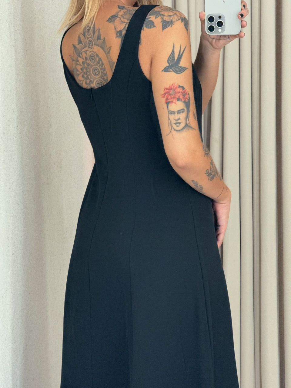 VESTIDO CAROLINE MIDI preto
