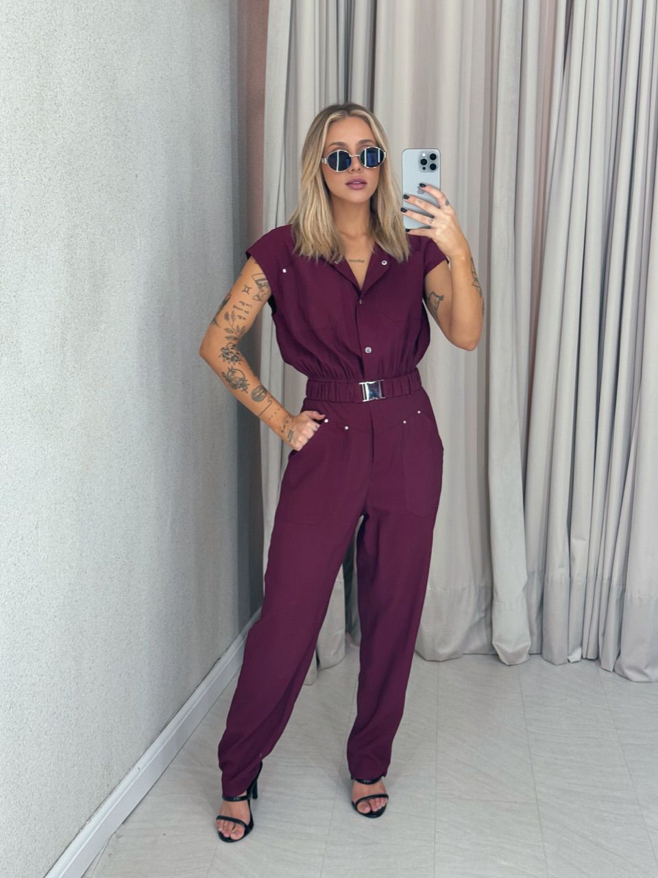MACACÃO MICAELA CINTO CHERRY RED - 0058520330 - CAROLLA FERRARO