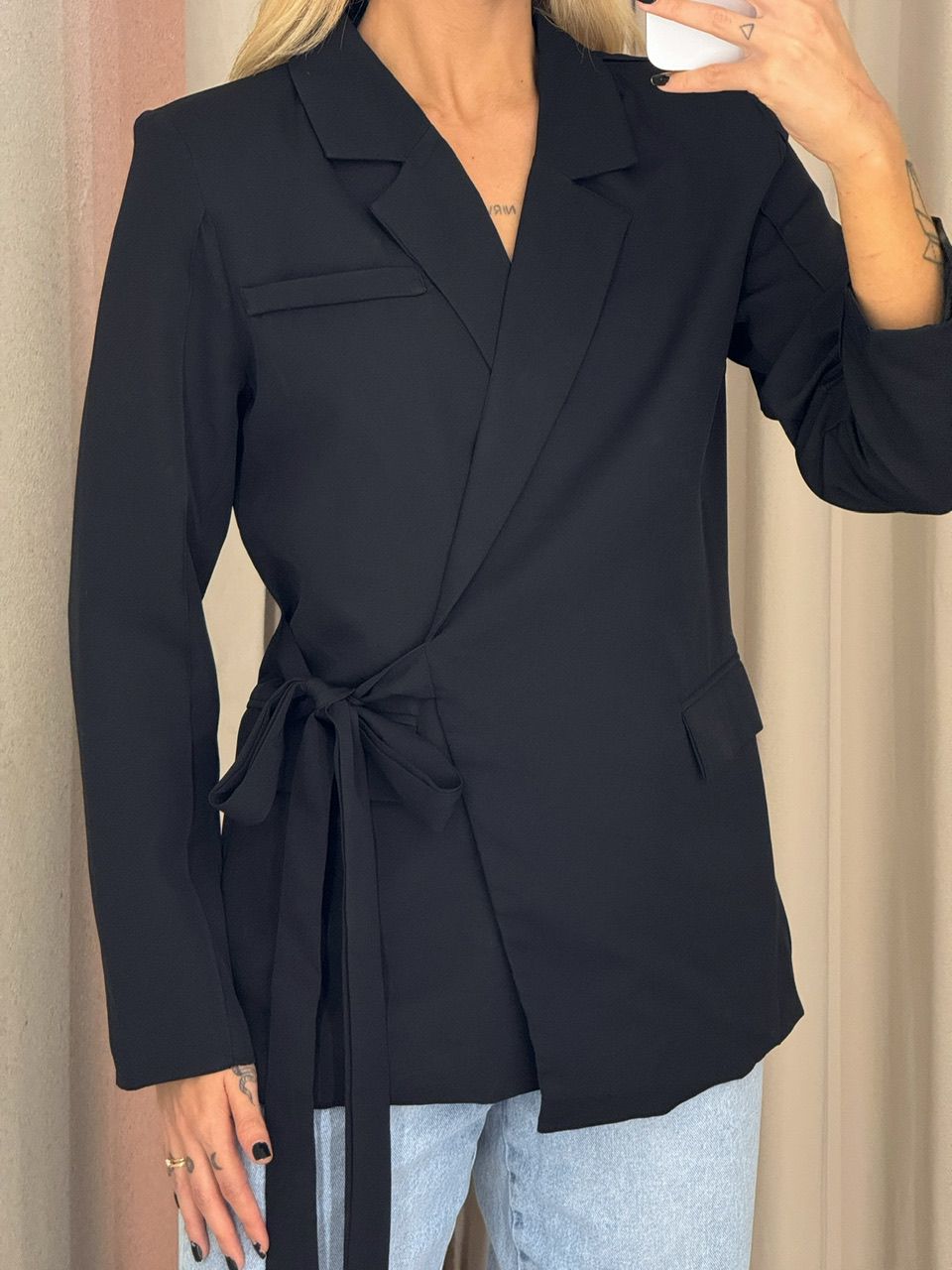BLAZER ISABELA AMARRAÇÃO PRETO