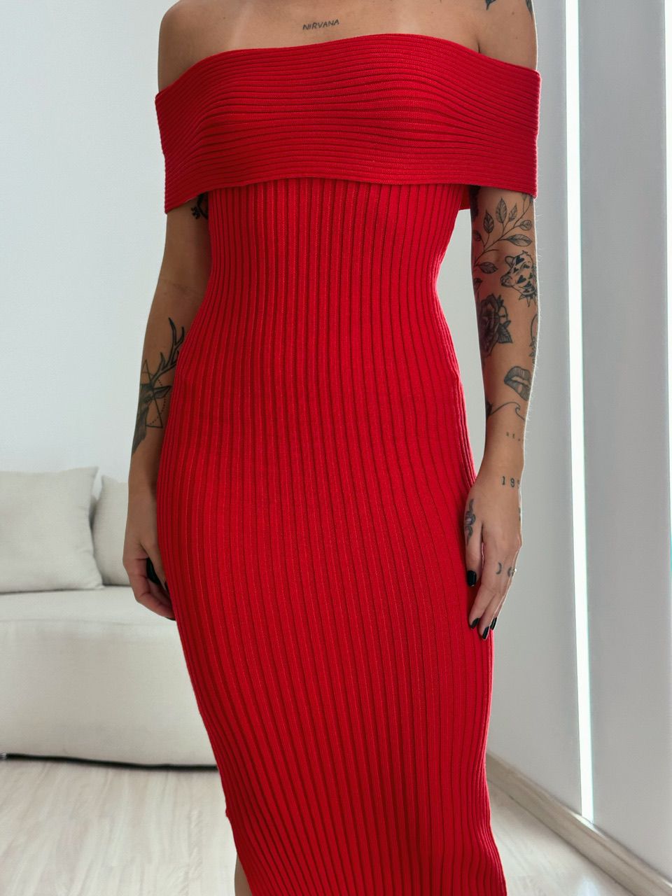 VESTIDO GOLA VIRADA VERMELHO
