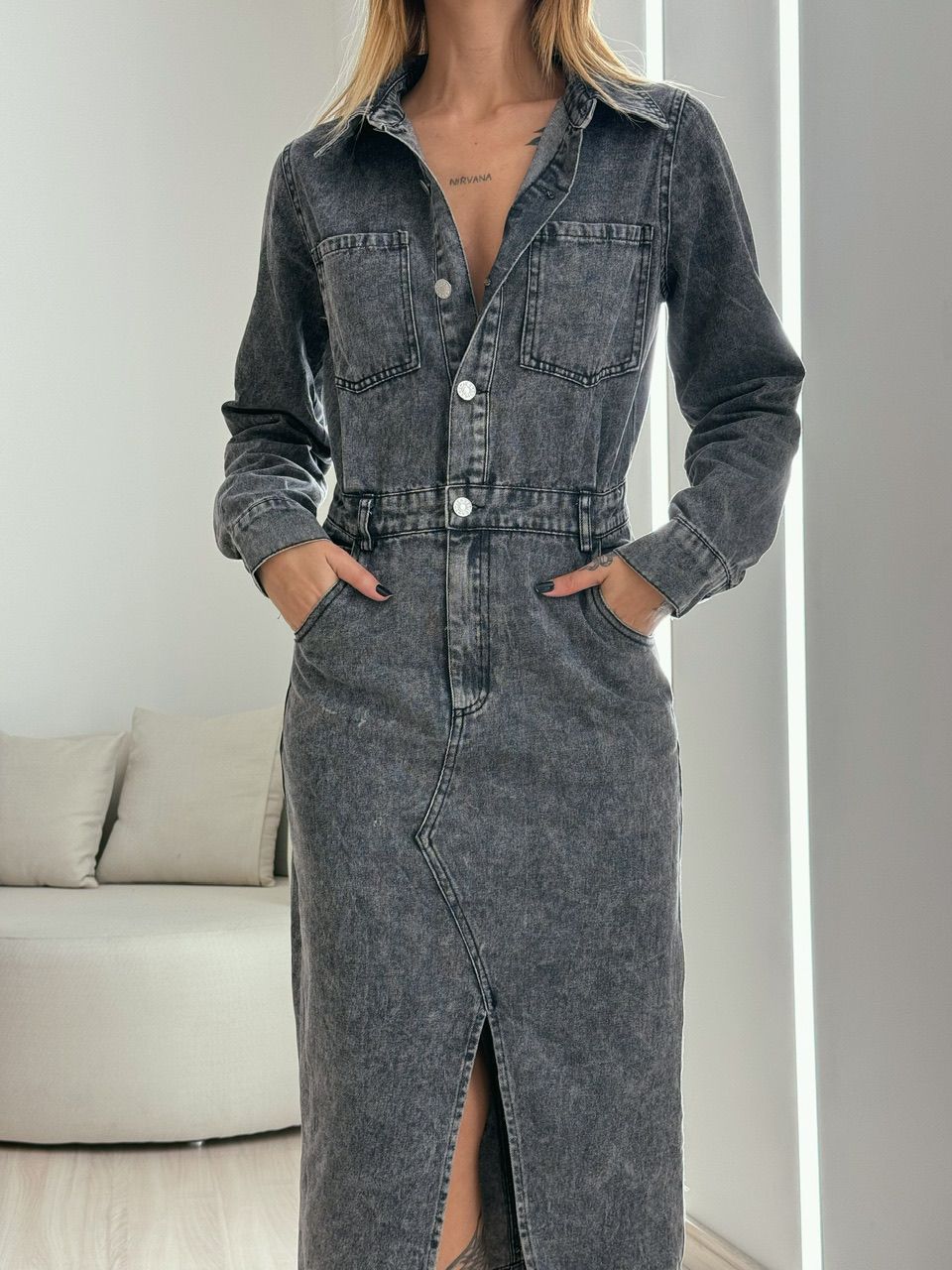 VESTIDO MIDI JEANS PRETO