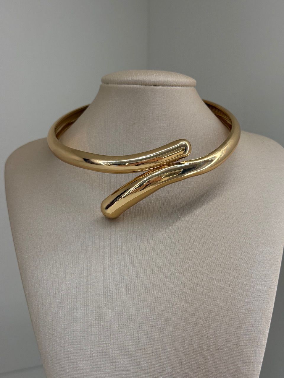 CHOKER MARIA Dourada