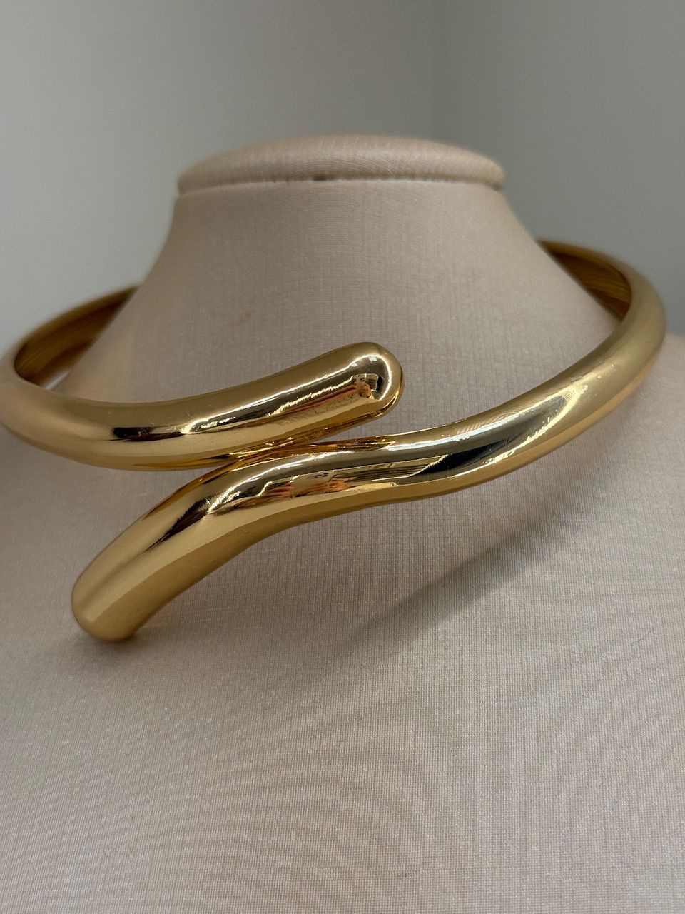 CHOKER MARIA Dourada - 0063800085 - CAROLLA FERRARO