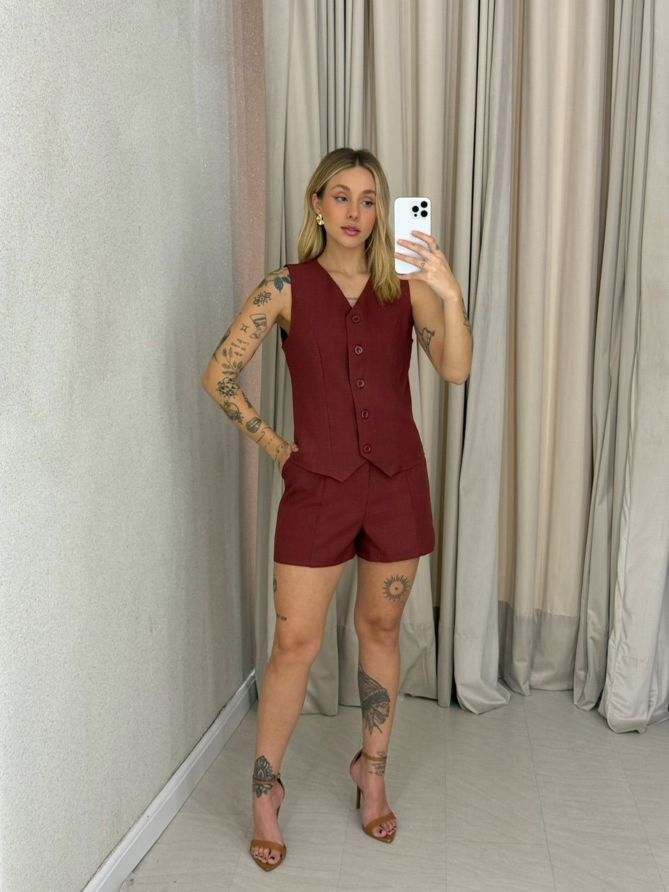 SHORT CAMILA ALFAIATARIA TELHA