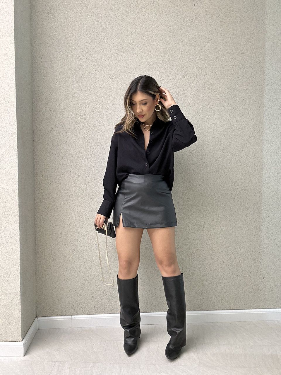 SHORT SAIA ISABEL CINTO PRETO