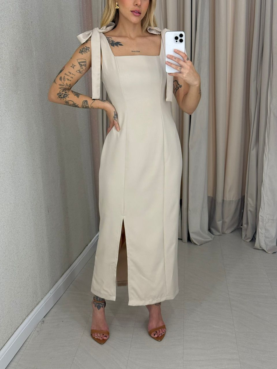 VESTIDO SAMANTA LAÇO AREIA