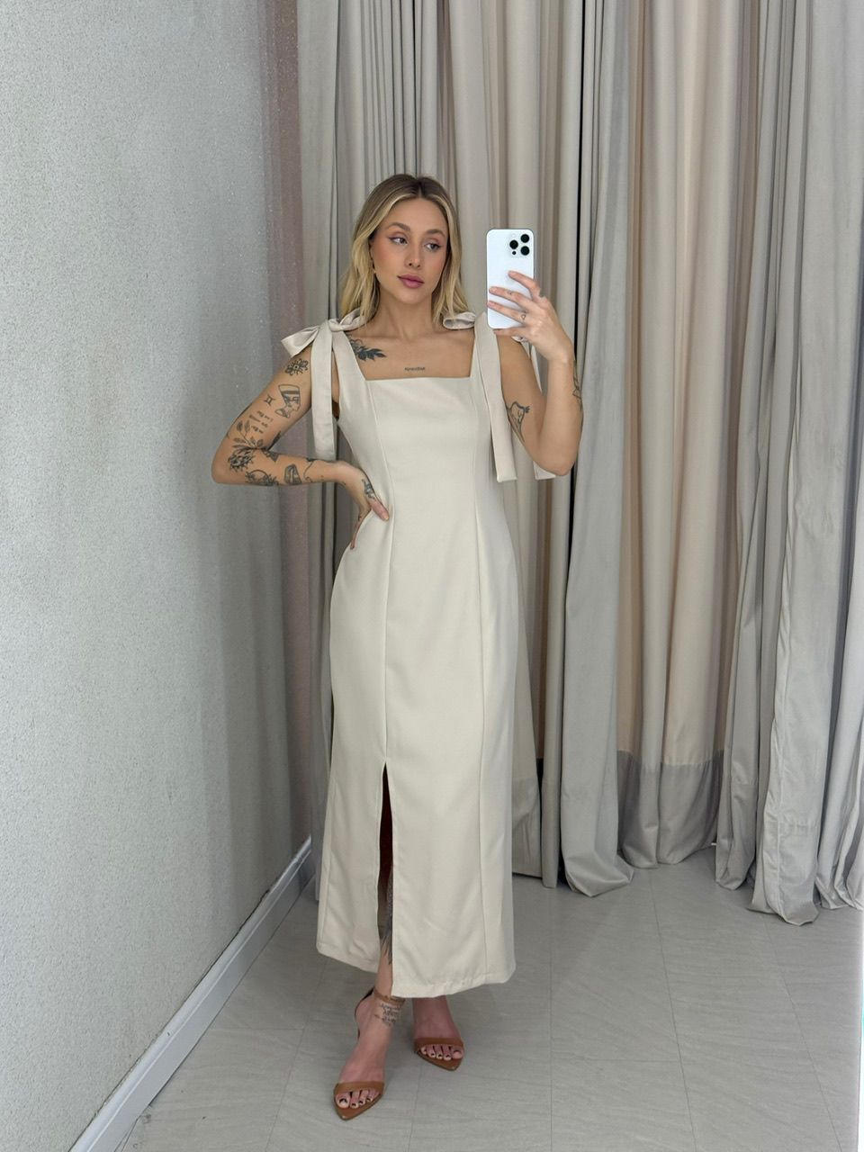 VESTIDO SAMANTA LAÇO AREIA